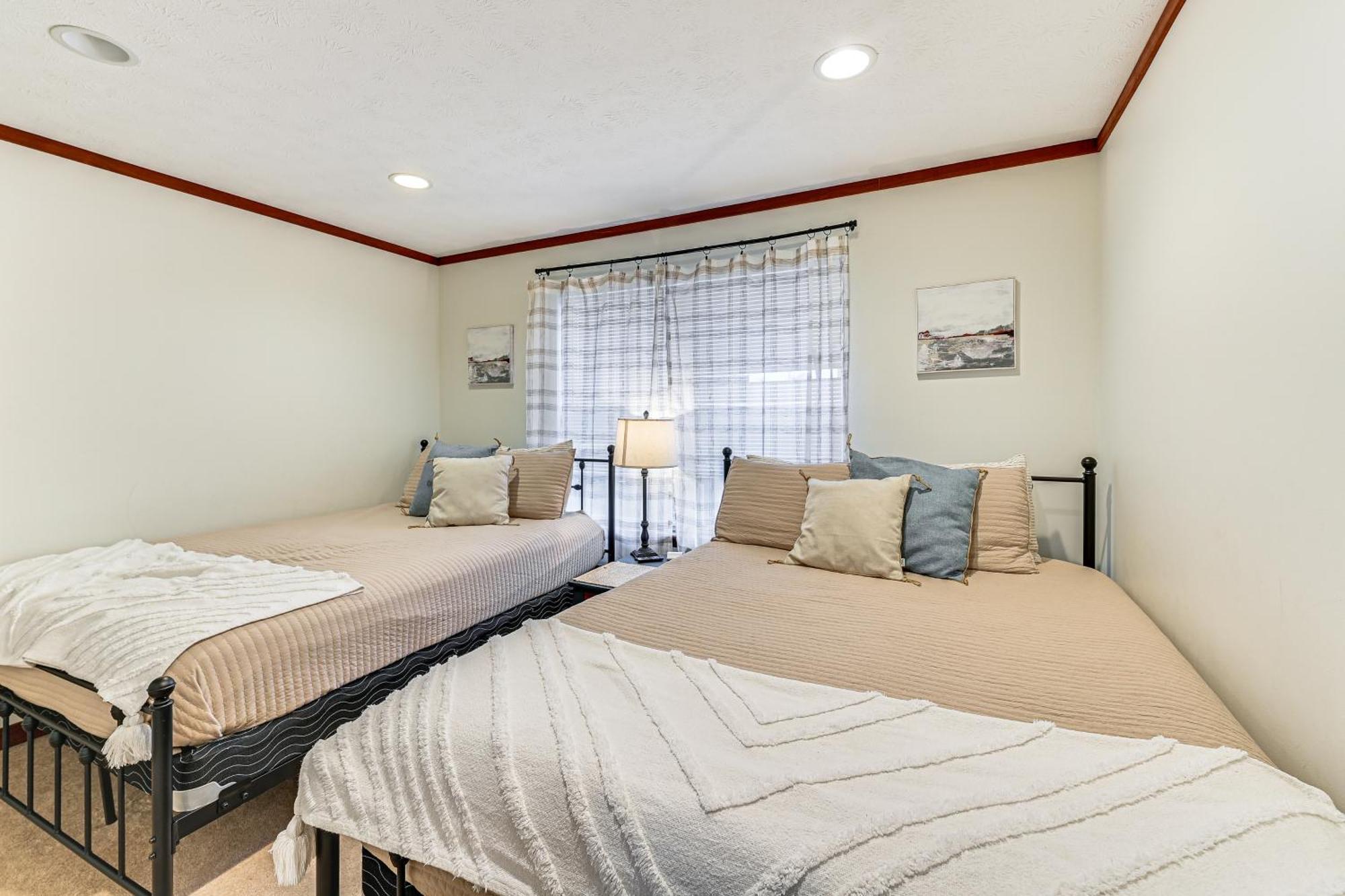 Vila Williamstown Gem With Private Pool And Hot Tub! Exteriér fotografie